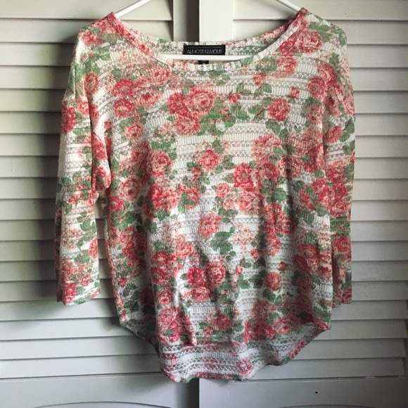 Rose Lace Top | Almost Famous - Picture 1 of 3